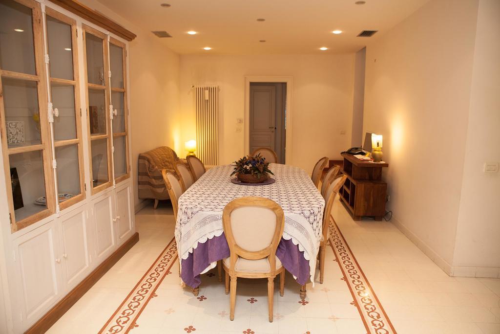 Il Cigno Di Catania Hotel Luaran gambar